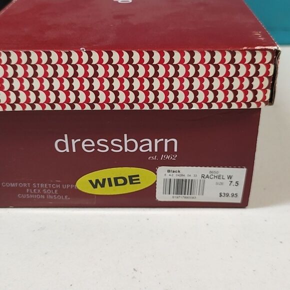 Dressbarn 7.5 WIDE Black slight wedge flats with buckle - Picture 5 of 5